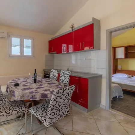 Ribarevi - Three Bedroom With Terrace And Sea View Apartman Makarska