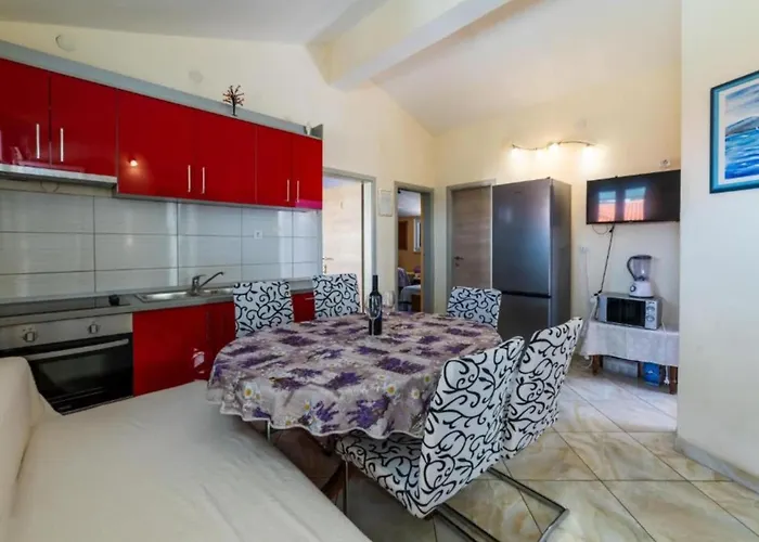 Ribarevi - Three Bedroom With Terrace And Sea View Daire