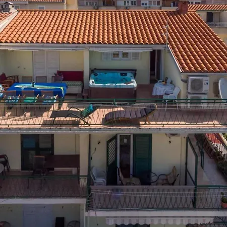 Ribarevi - Three Bedroom With Terrace And Sea View *