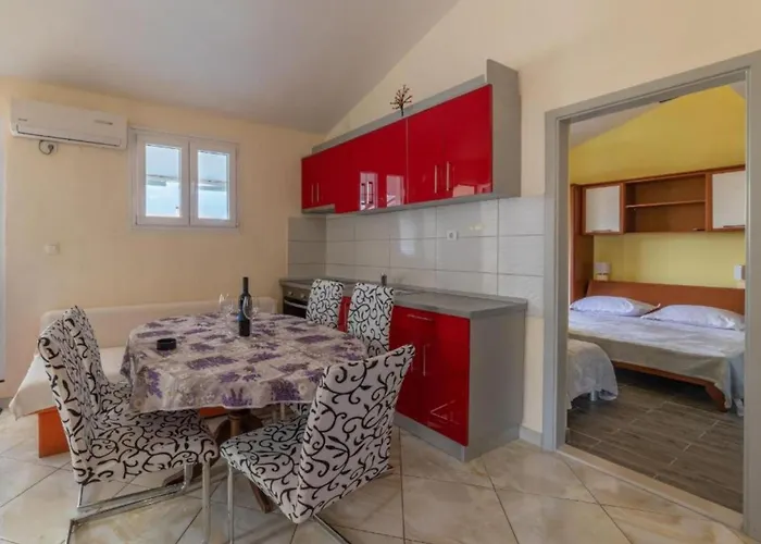 Ribarevi - Three Bedroom With Terrace And Sea View Lägenhet Makarska