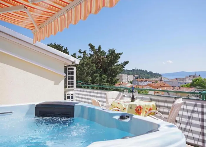 Ribarevi - Three Bedroom With Terrace And Sea View Makarska